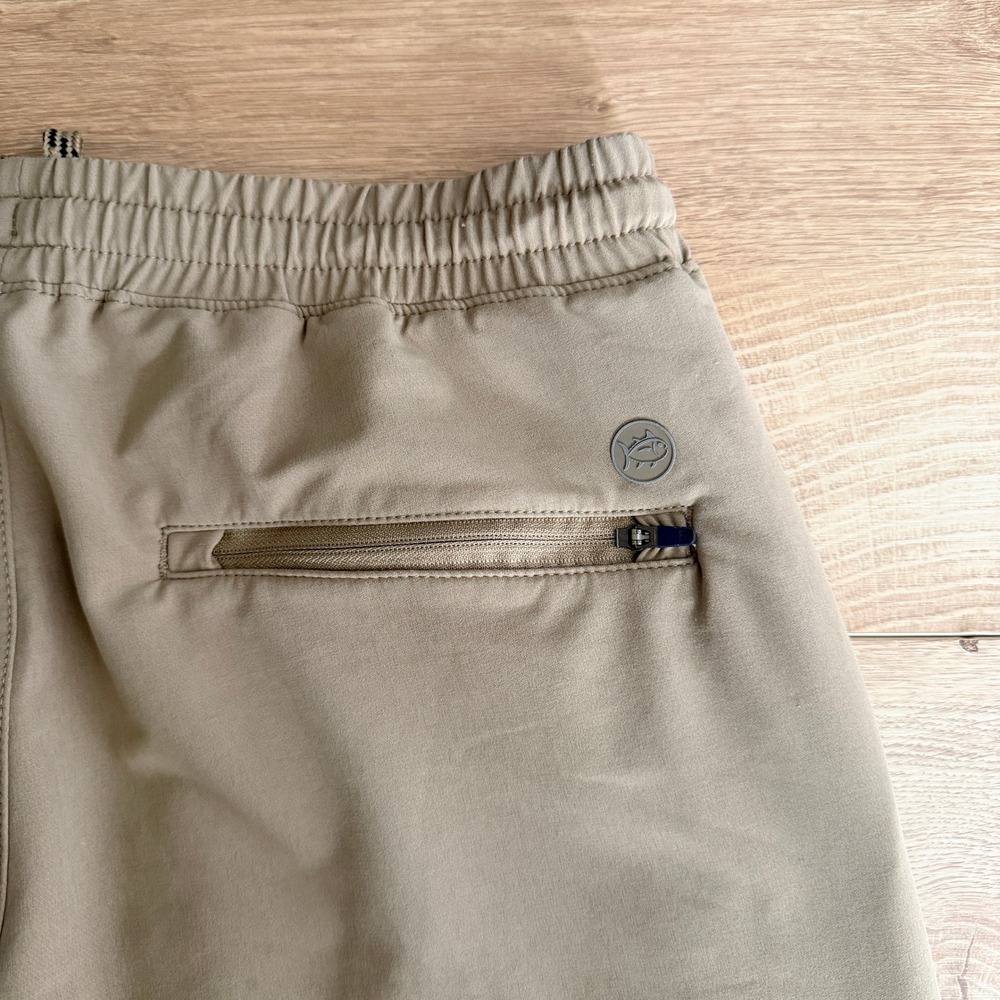 Southern Tide Excursion Performance Joggers Mens … - image 4